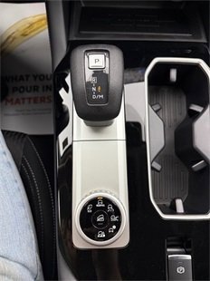 New 2026 Mitsubishi Outlander ES image 21