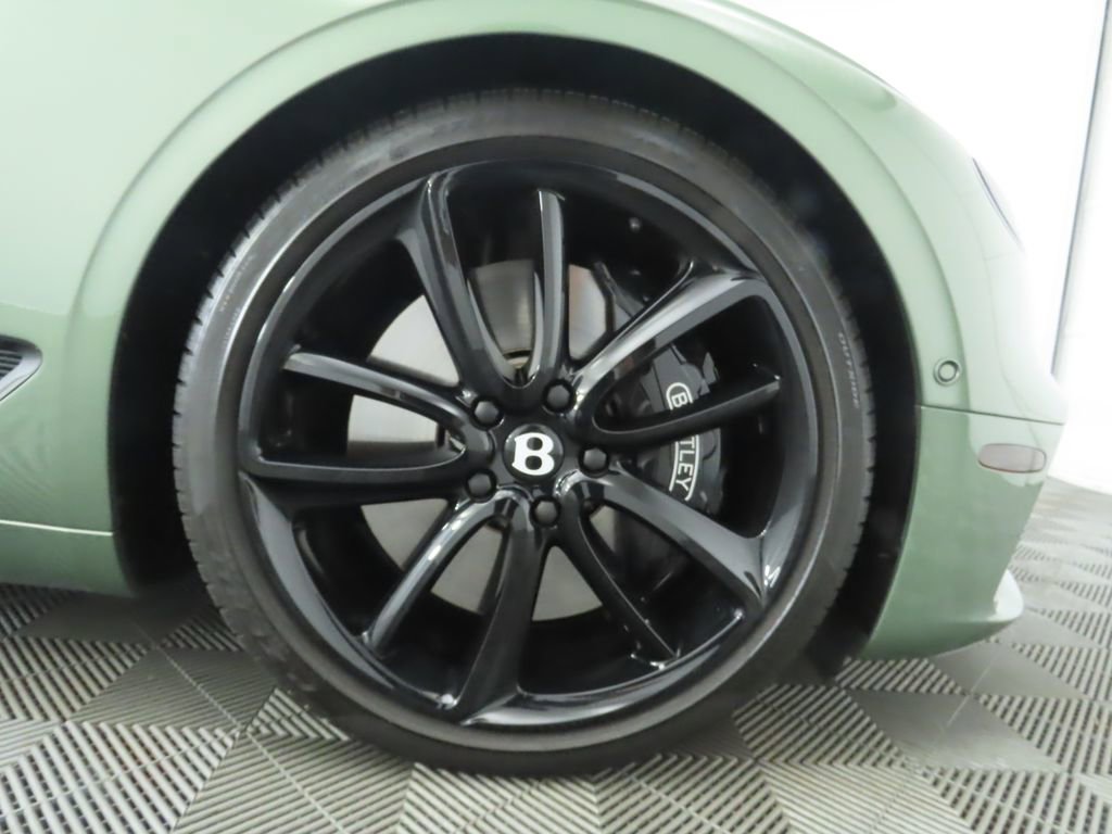 Used 2024 Bentley Continental GT image 39