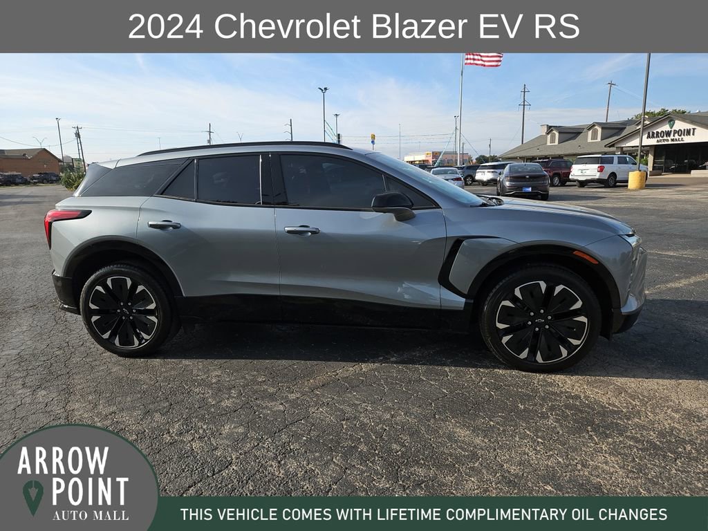 Used 2024 Chevrolet Blazer EV RS image 13