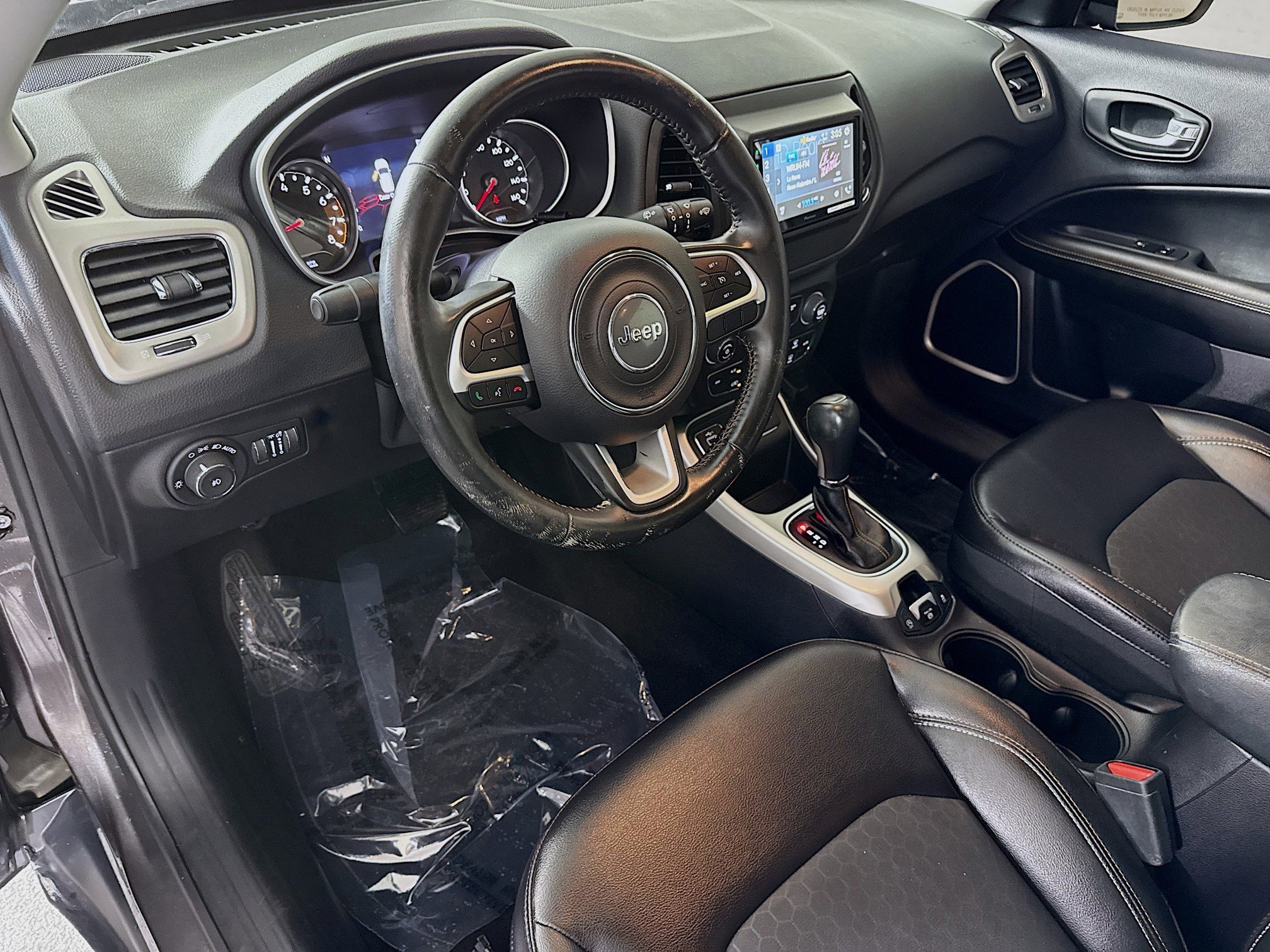 Used 2019 Jeep Compass Latitude w/ Popular Equipment Group image 23