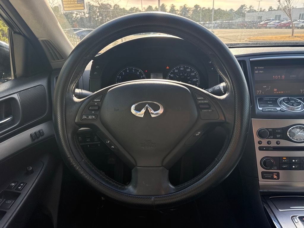 Used 2013 INFINITI G37 Journey w/ Premium Pkg image 18