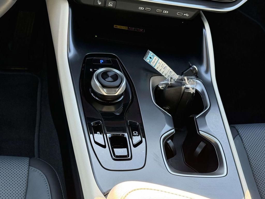 Used 2023 Lexus RZ 450e Premium w/ Technology Package AWD/4WD image 20