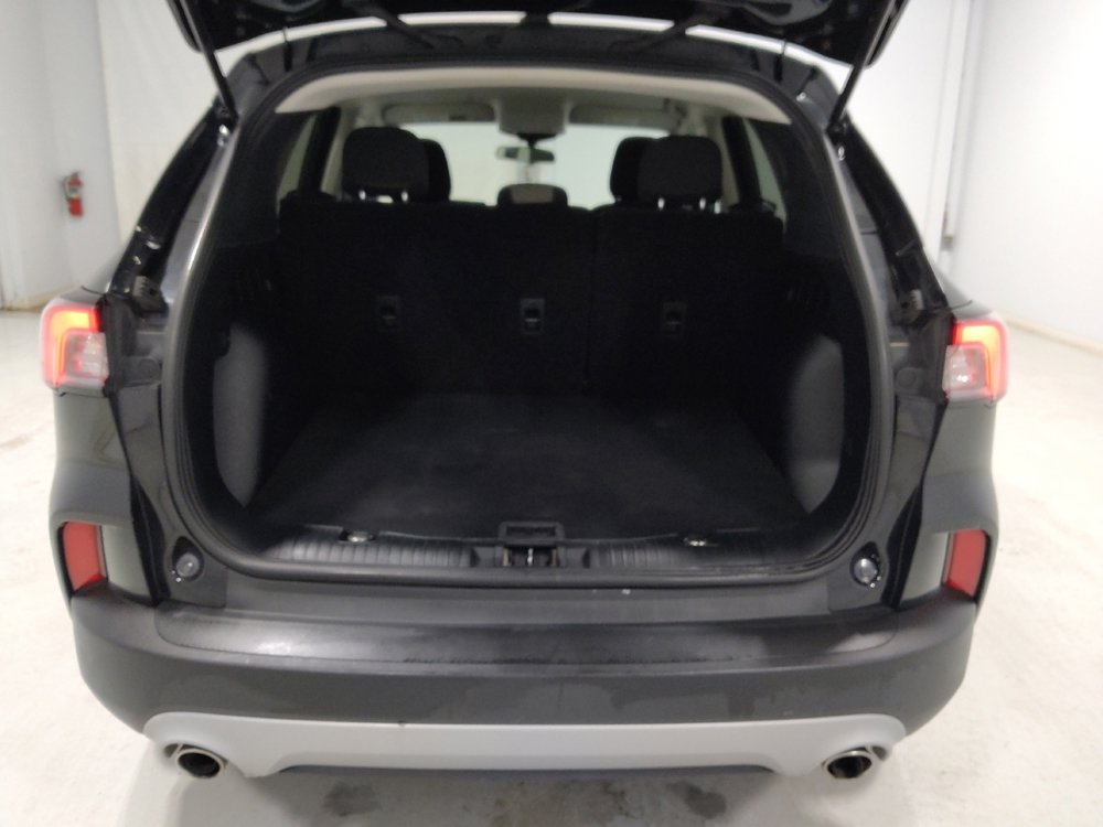Used 2022 Ford Escape SE image 29
