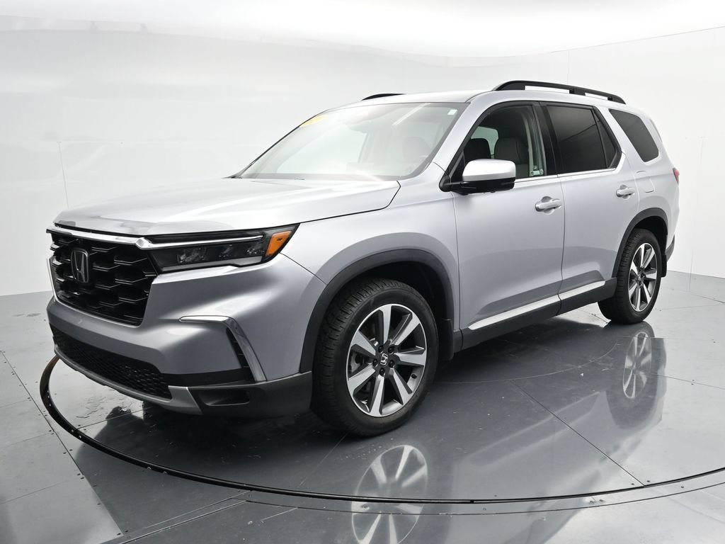 Used 2024 Honda Pilot Elite image 4