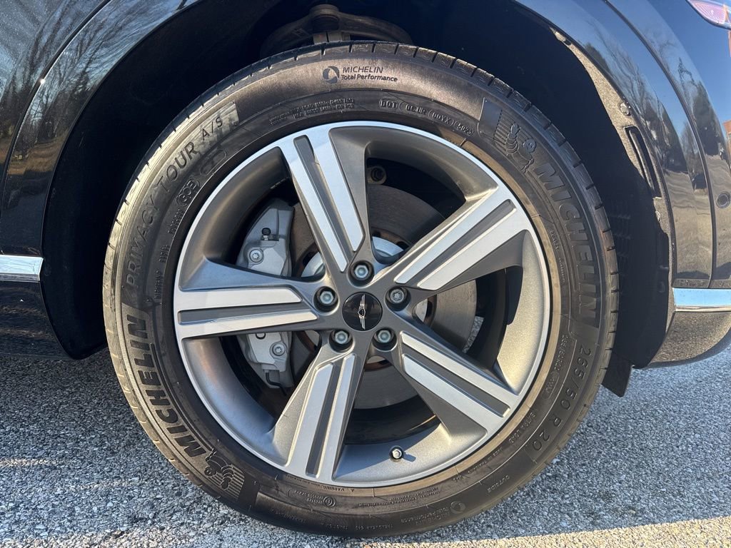 Certified 2025 Genesis GV80 3.5T image 8