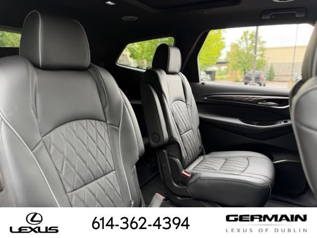 Used 2024 Buick Enclave Avenir w/ Avenir Technology Package AWD/4WD image 20