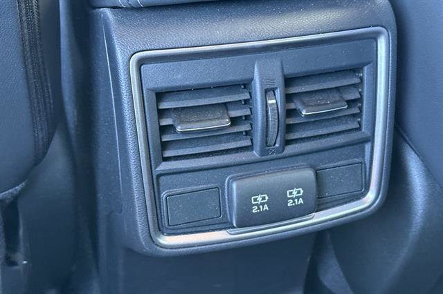 Used 2023 Subaru Forester Limited image 13