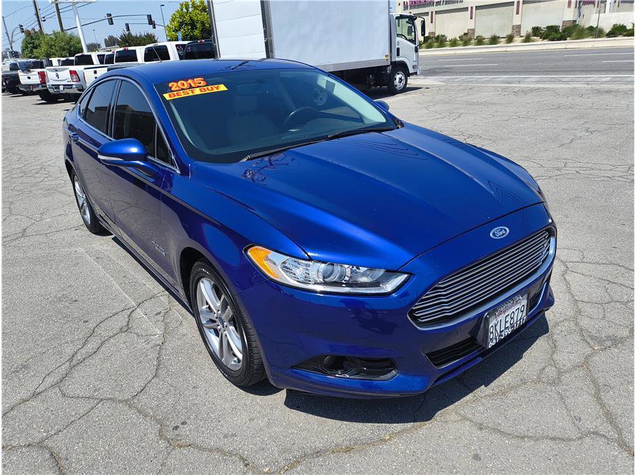 Used 2015 Ford Fusion Energi Titanium FWD image 3