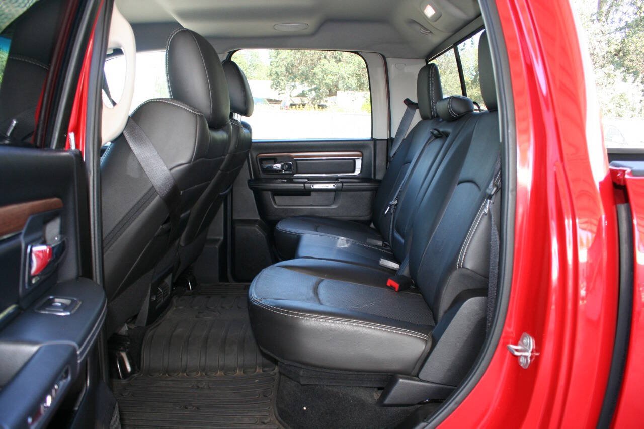 Used 2014 RAM 1500 Laramie RWD image 25