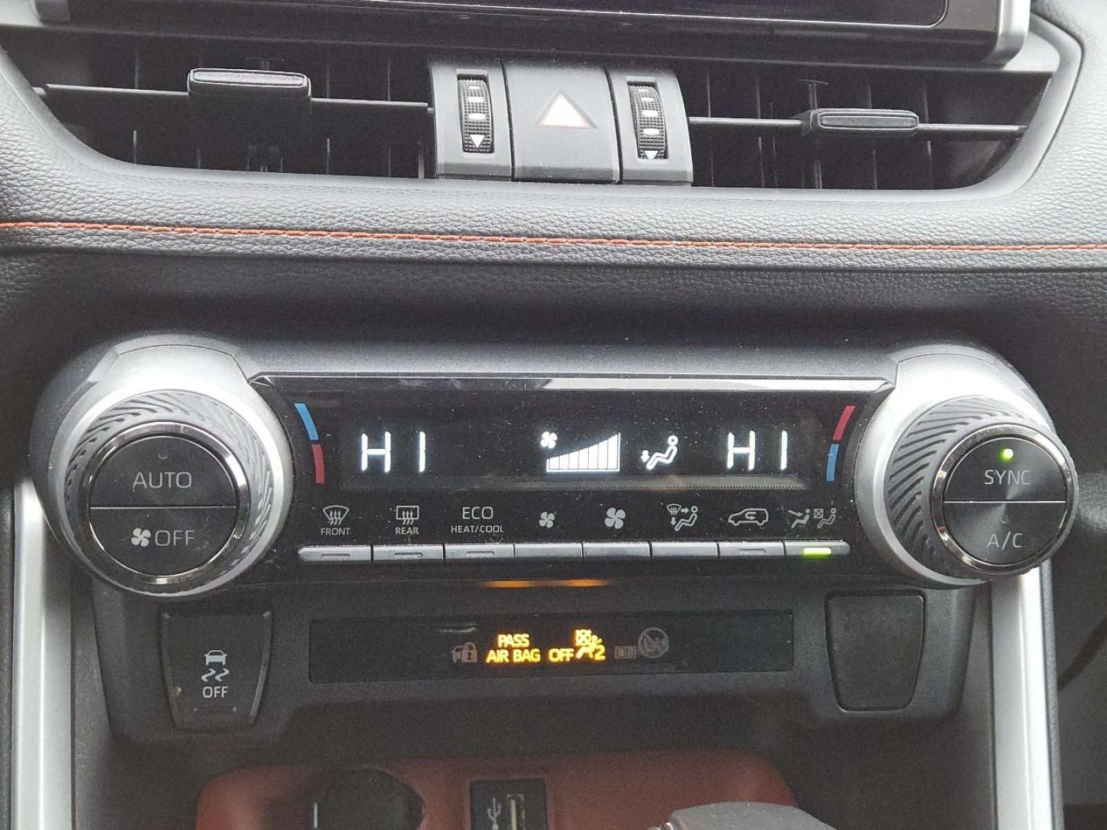 Used 2023 Toyota RAV4 Adventure image 28