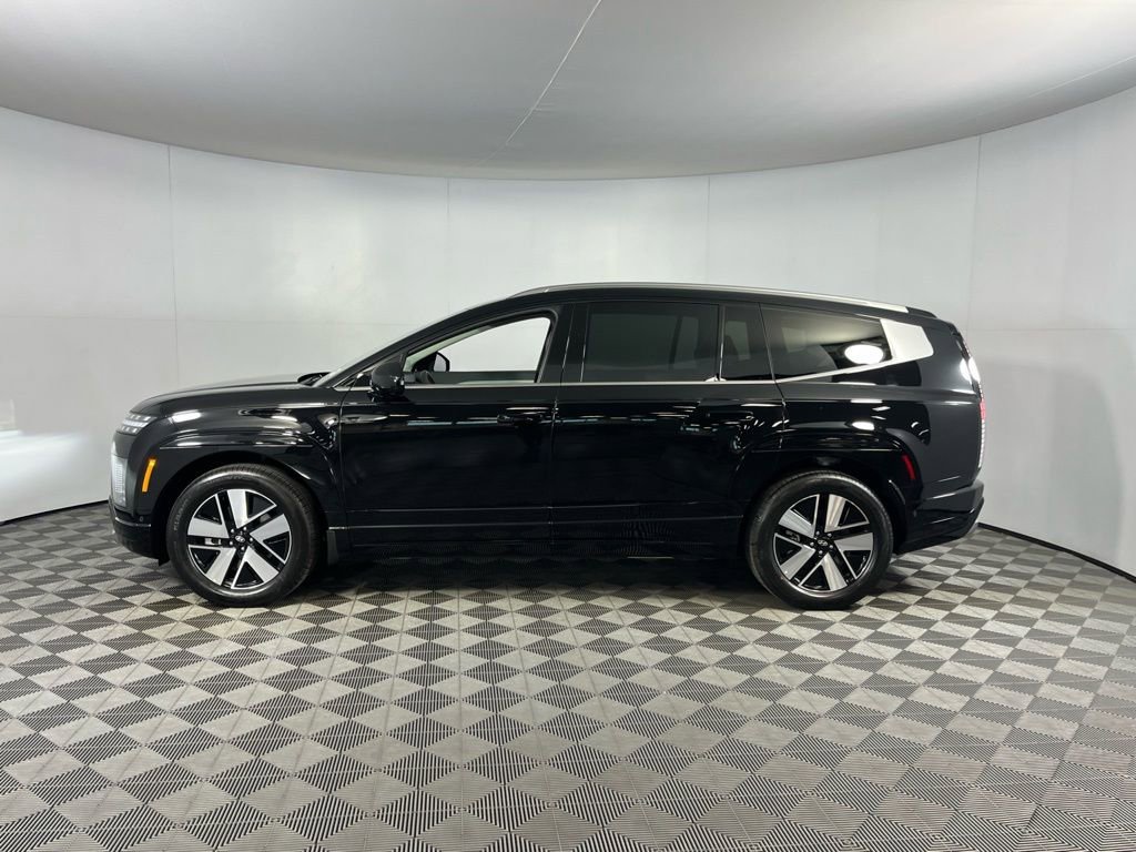 Used 2026 Hyundai Ioniq 9 SEL image 10