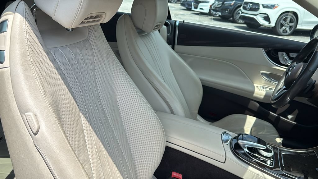 Used 2020 Mercedes-Benz E 450 Cabriolet image 11