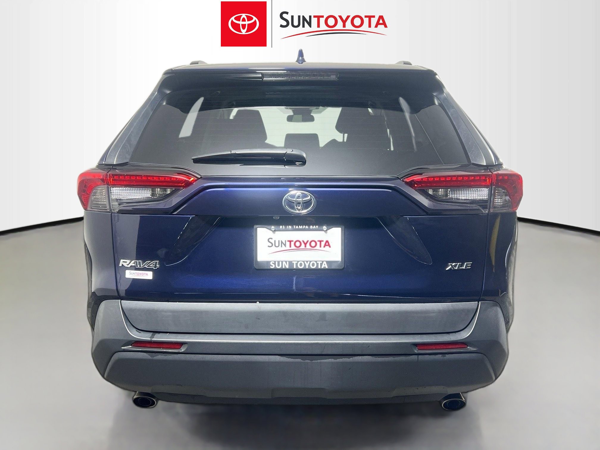 Used 2021 Toyota RAV4 XLE w/ Convenience Package image 5