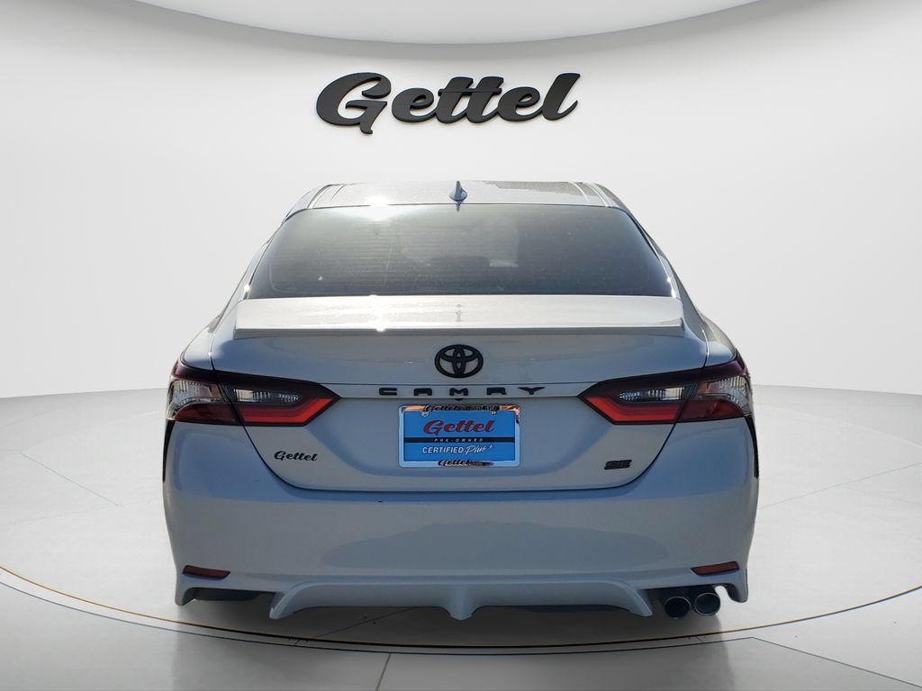 Used 2023 Toyota Camry SE w/ Convenience Package FWD image 6