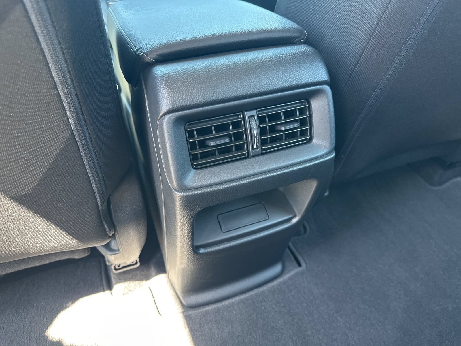 Used 2024 Honda CR-V LX image 18