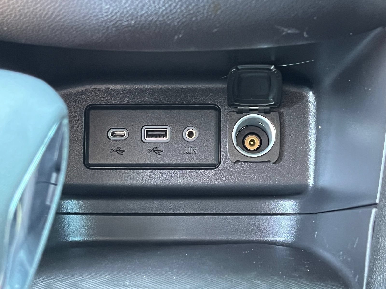Used 2022 Chevrolet Equinox LT FWD image 23