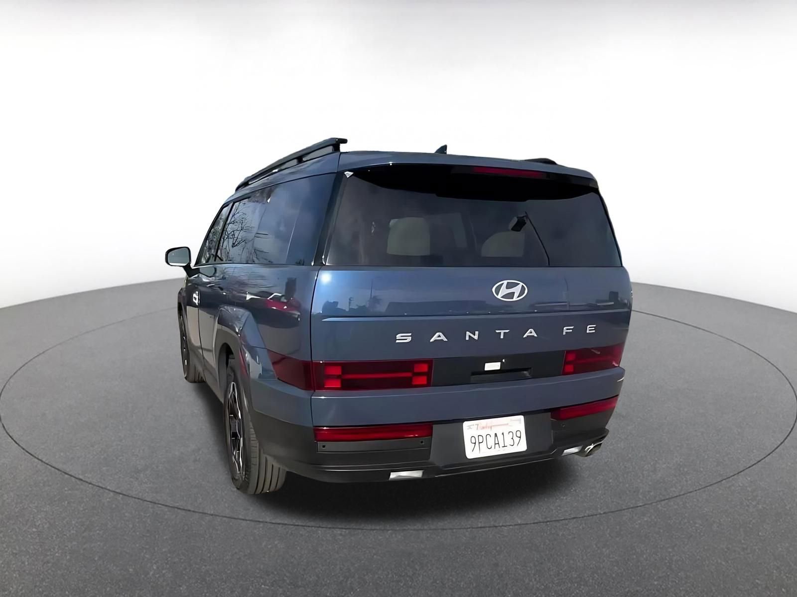 Used 2025 Hyundai Santa Fe SEL image 11