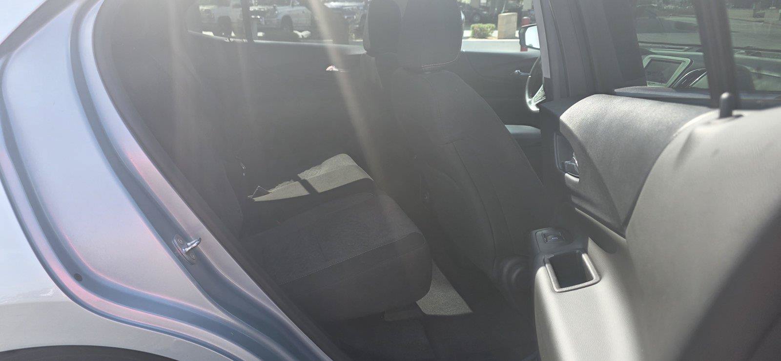 Used 2022 Chevrolet Equinox LT AWD/4WD image 12