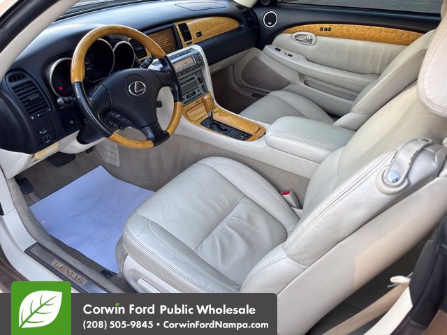 Used 2005 Lexus SC 430 Convertible RWD image 11