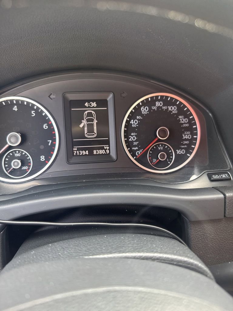 Used 2016 Volkswagen Tiguan S FWD image 2