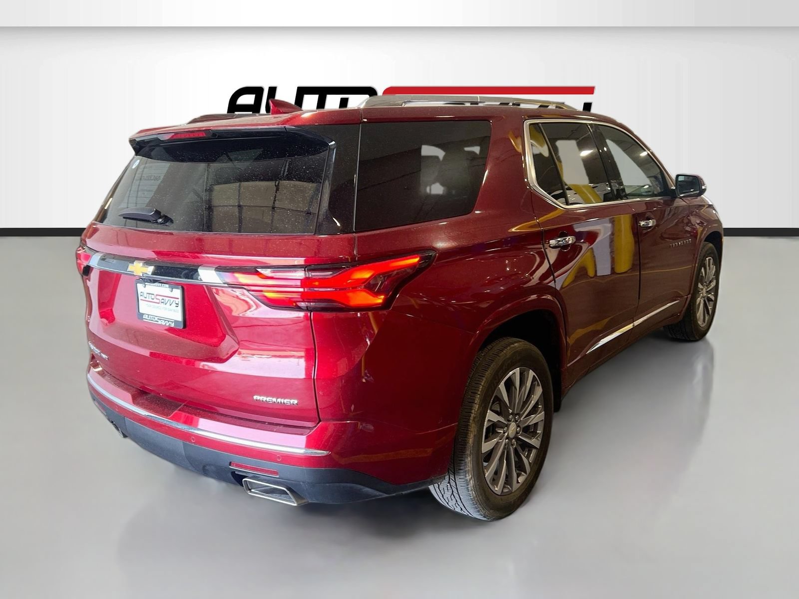 Used 2022 Chevrolet Traverse Premier AWD/4WD image 7
