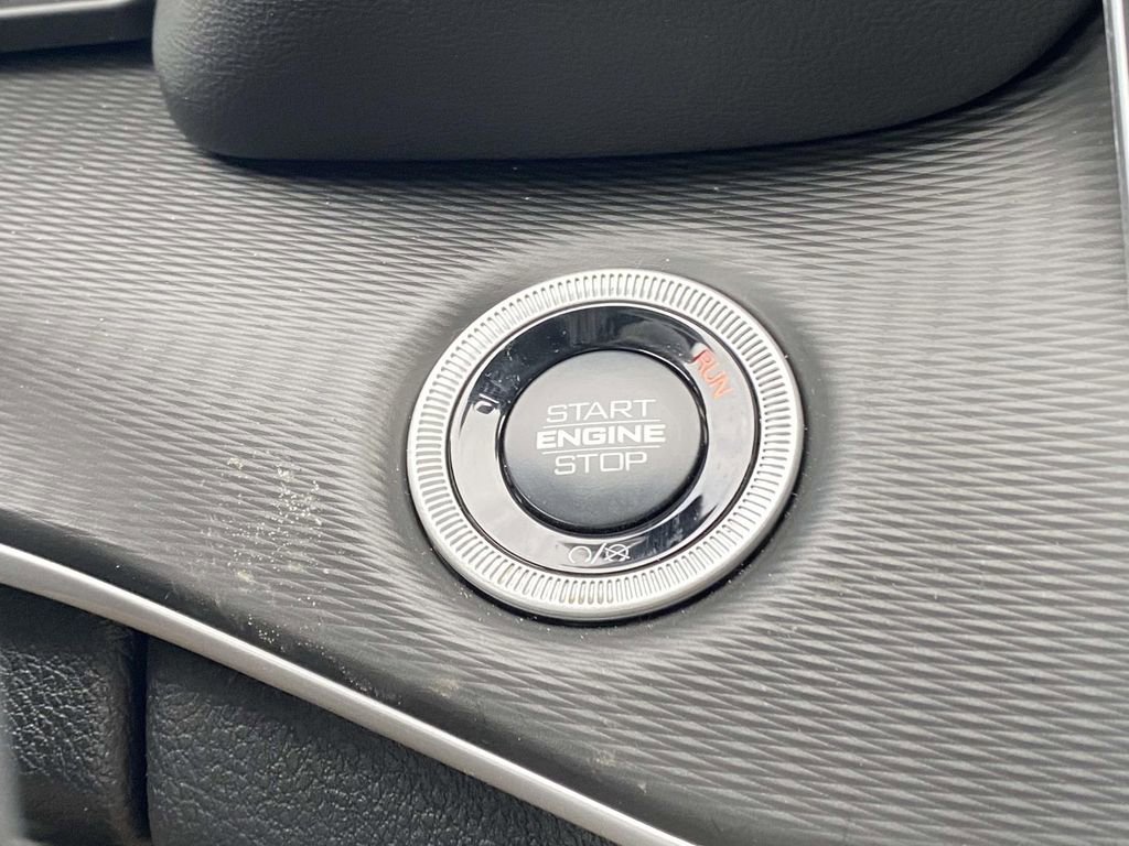 New 2025 Jeep Grand Cherokee Laredo w/ MOPAR Finishing Package image 46