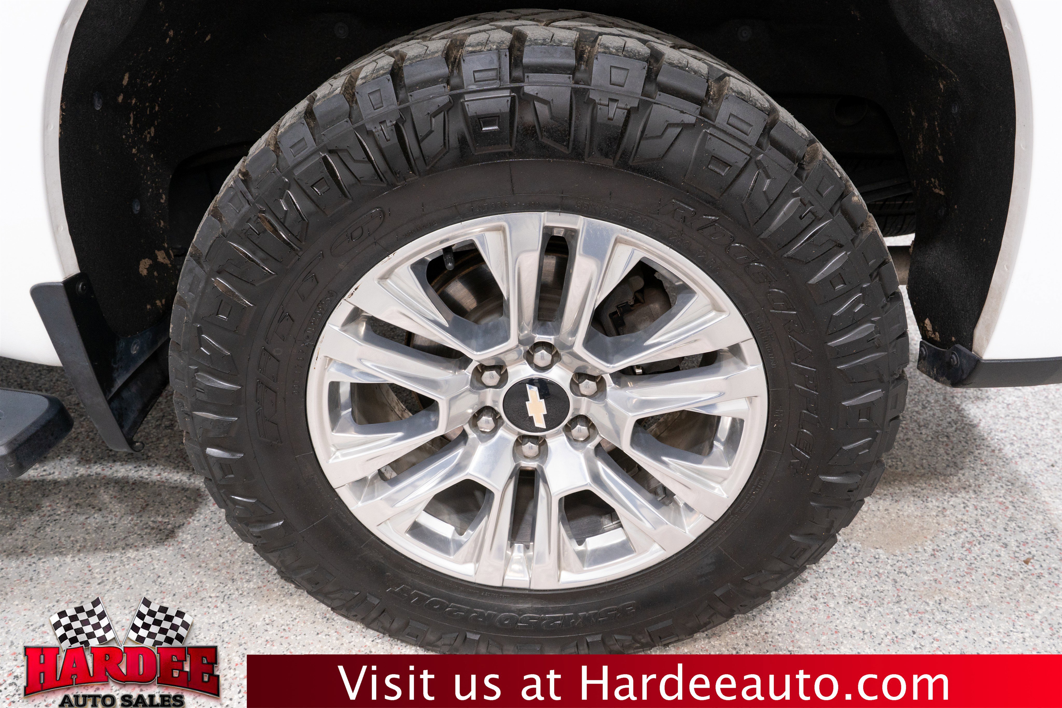 Used 2020 Chevrolet Silverado 1500 LT w/ All-Star Edition image 10