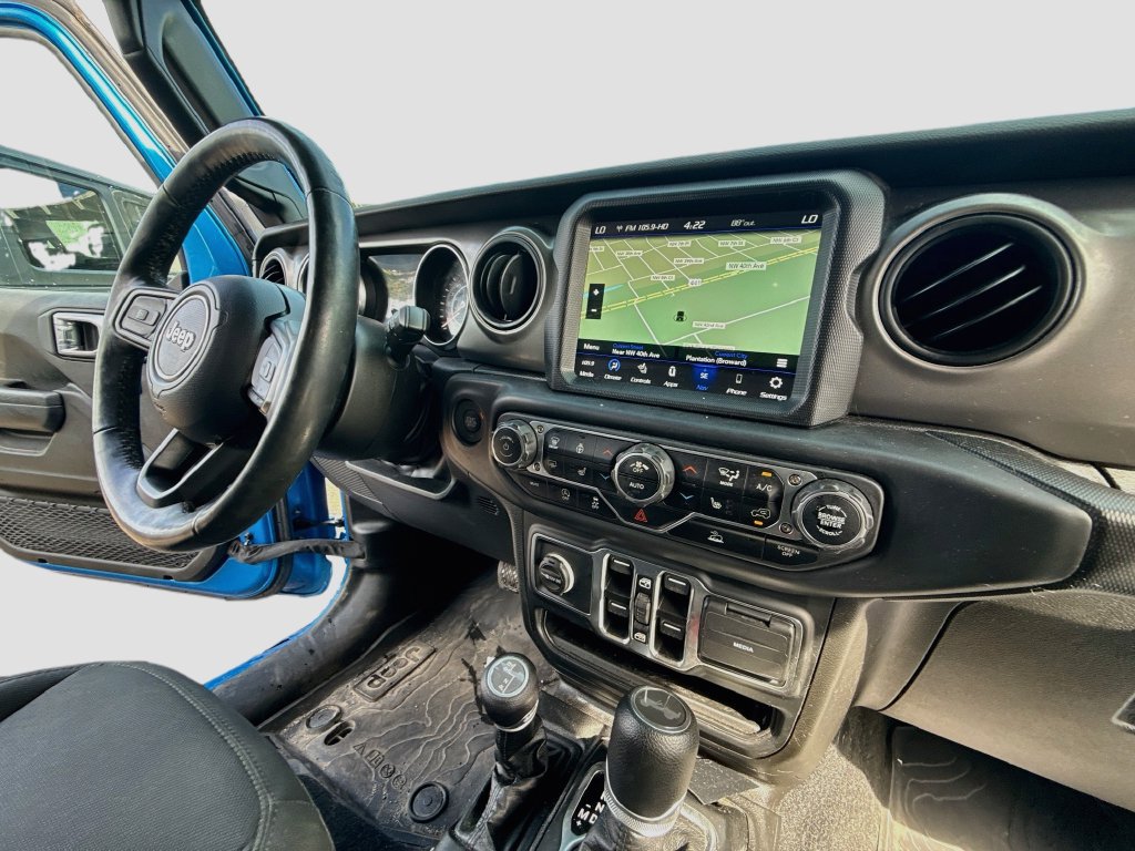 Certified 2023 Jeep Wrangler Unlimited Sport w/ Sun And Sound Package AWD/4WD image 31