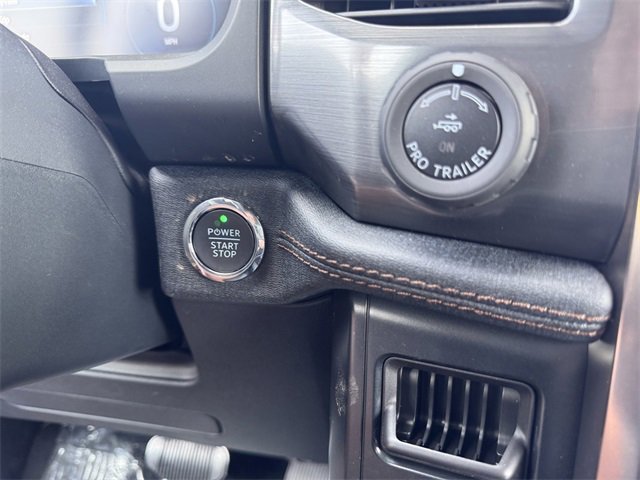 New 2024 Ford F150 Lightning Lariat image 25