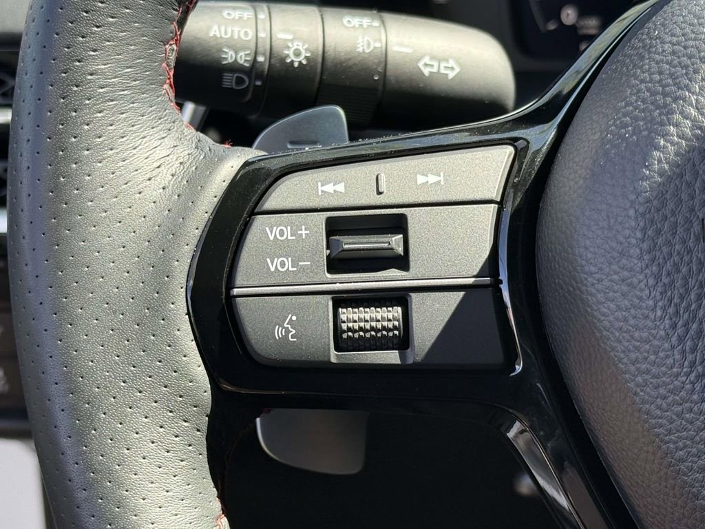 Used 2025 Acura ADX A-Spec image 30