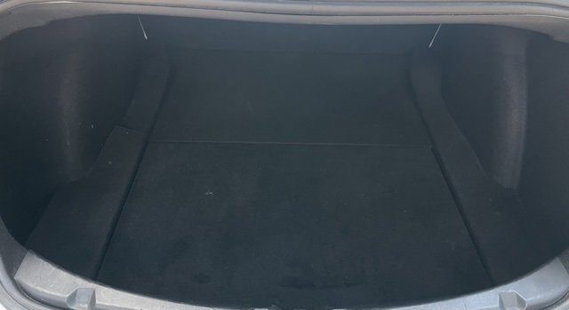 Used 2022 Tesla Model 3 Standard Range image 17