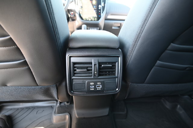 Used 2026 Subaru Forester Limited AWD/4WD image 25