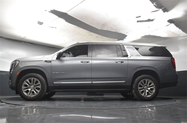 Used 2022 GMC Yukon XL Denali image 32