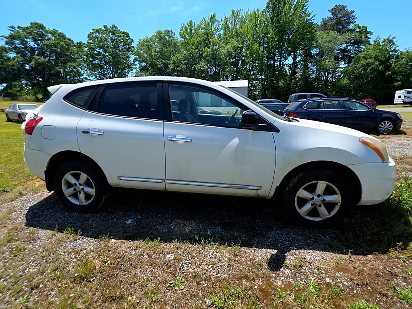 Used 2013 Nissan Rogue S w/ Special Edition Pkg FWD image 4