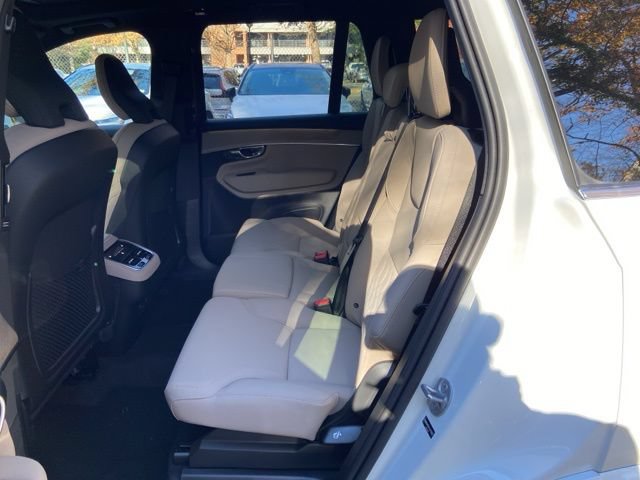 New 2026 Volvo XC90 B6 Plus AWD/4WD image 15
