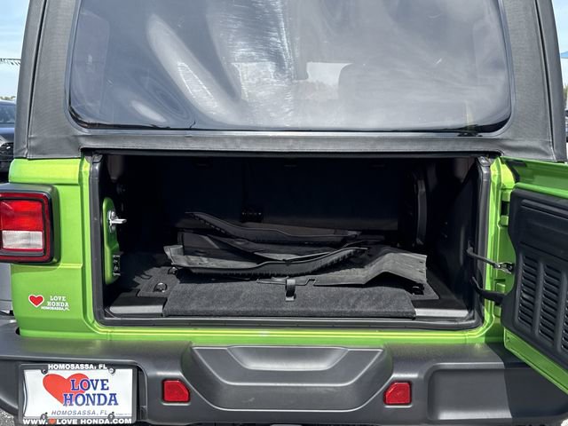 Used 2025 Jeep Wrangler Willys image 17