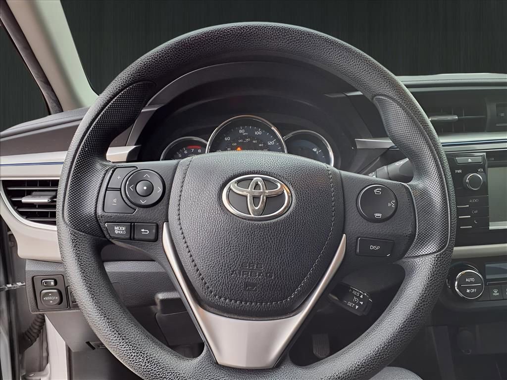 Used 2016 Toyota Corolla LE image 19