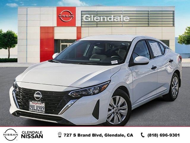 Certified 2025 Nissan Sentra S image 1