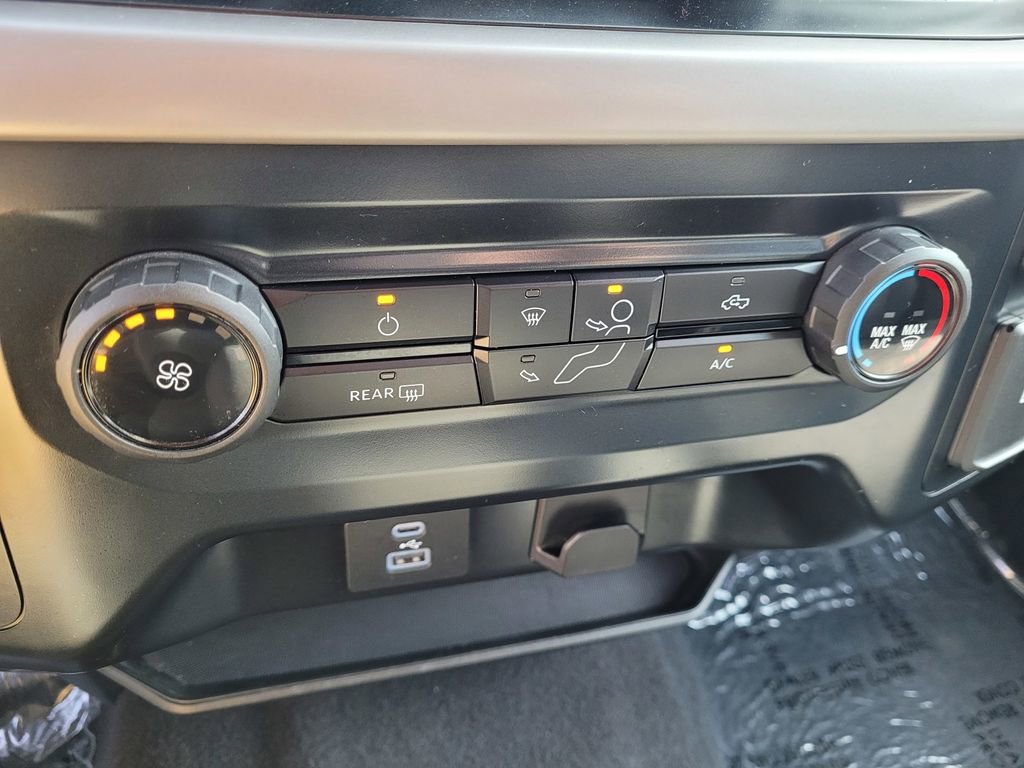 Used 2023 Ford F150 XLT image 19