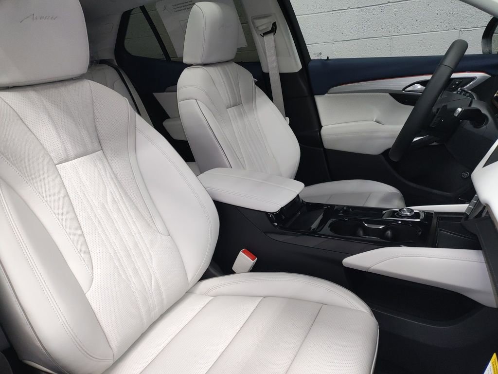 New 2026 Buick Envision Avenir image 9