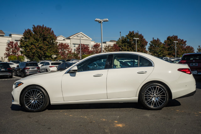 New 2027 Mercedes-Benz C 300 4MATIC Sedan image 4
