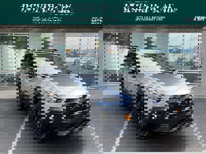 Used 2024 Subaru Crosstrek 2.5i Wilderness w/ Crosstrek Mirror Package image 1
