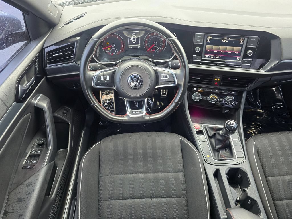 Used 2019 Volkswagen Jetta GLI FWD image 2