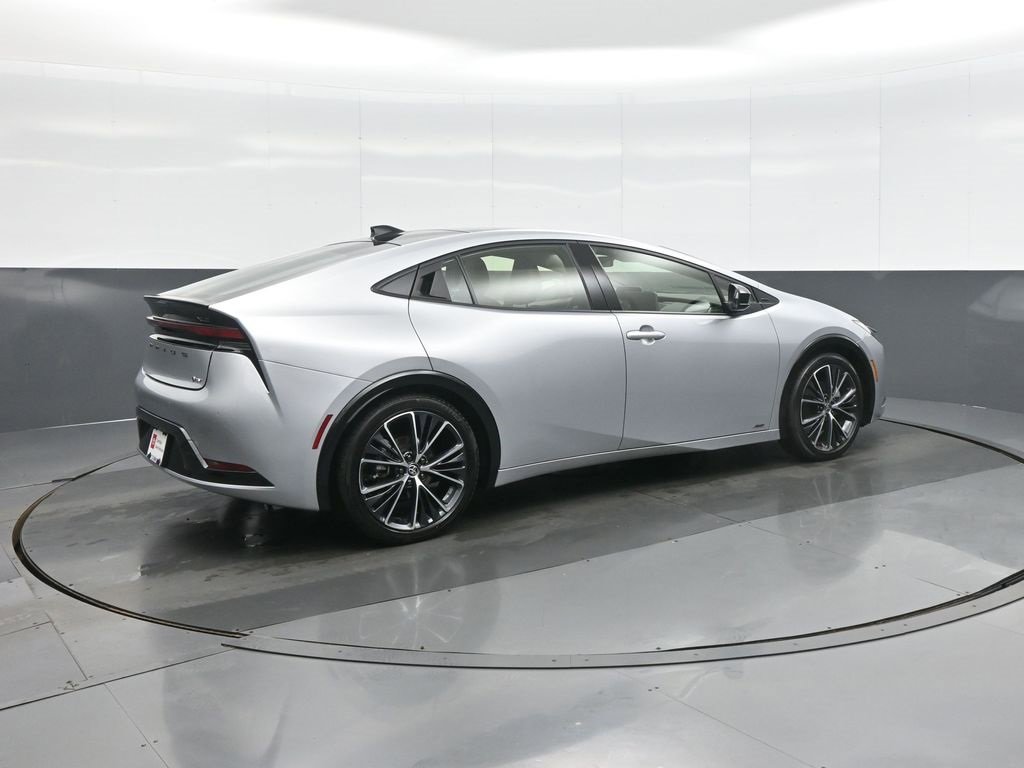 Certified 2024 Toyota Prius XLE image 7