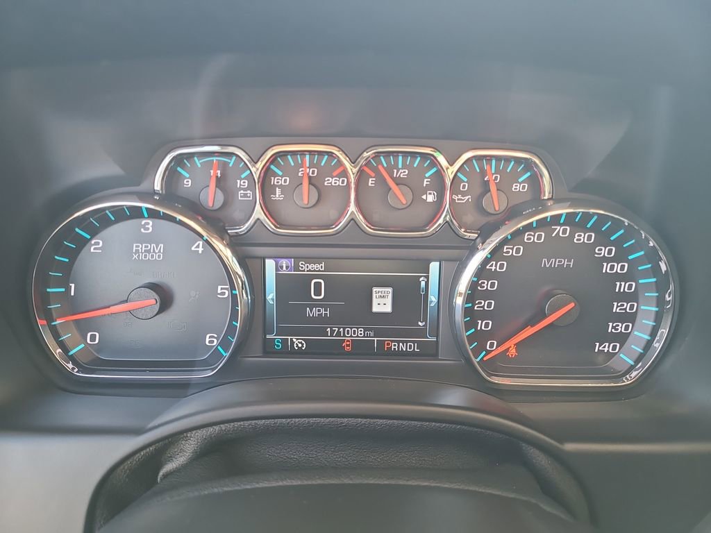 Used 2018 Chevrolet Tahoe Premier AWD/4WD image 34