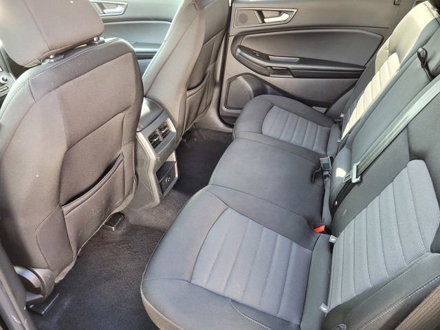 Used 2022 Ford Edge SE w/ Black Appearance Package image 15