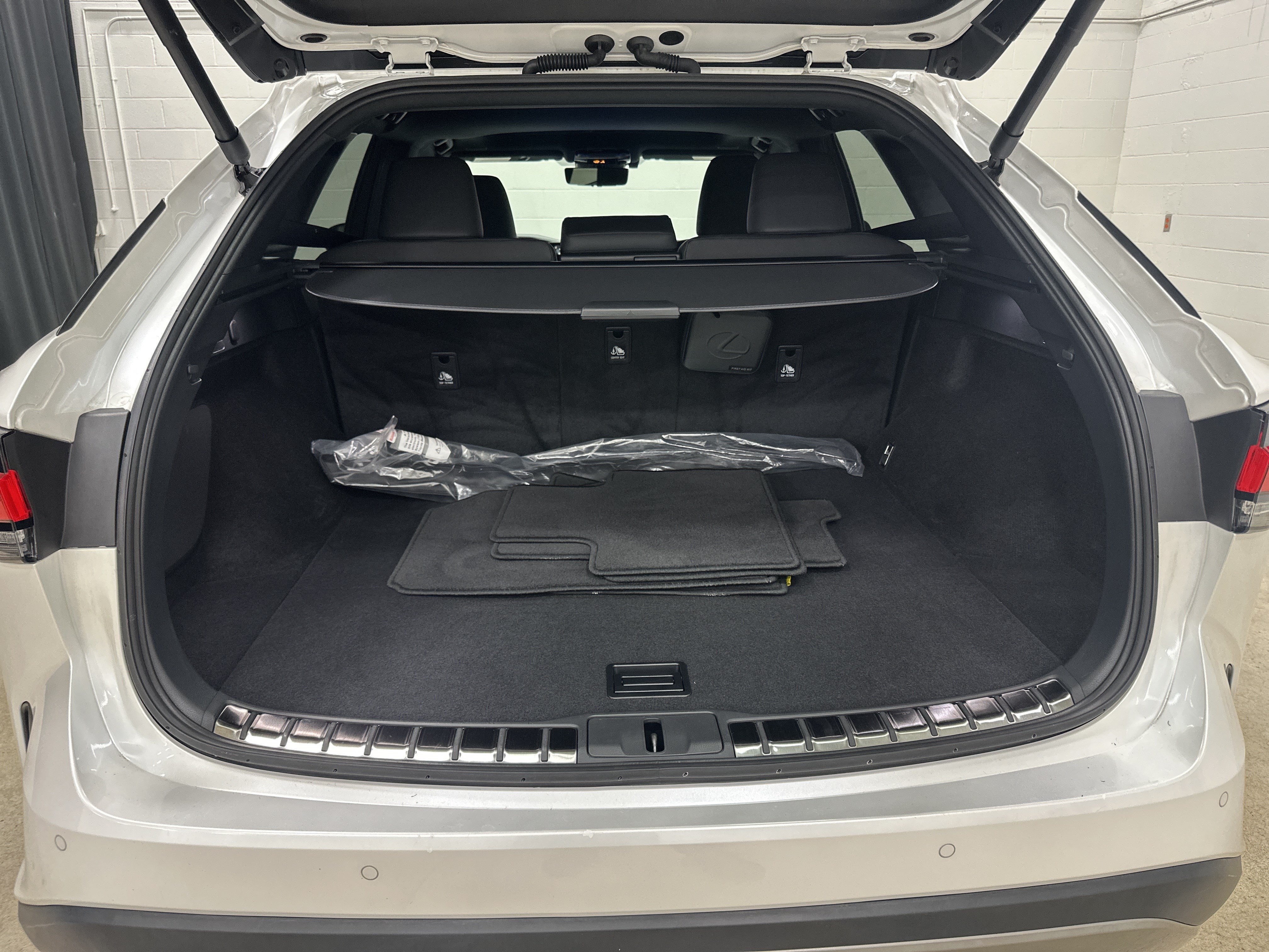 Certified 2024 Lexus RX 350 Premium Plus w/ Convenience Package AWD/4WD image 32