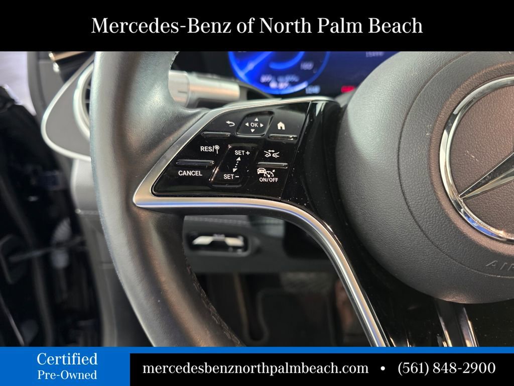 Certified 2022 Mercedes-Benz EQS 580 4MATIC Sedan image 19