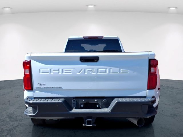 Used 2024 Chevrolet Silverado 3500 W/T AWD/4WD image 16