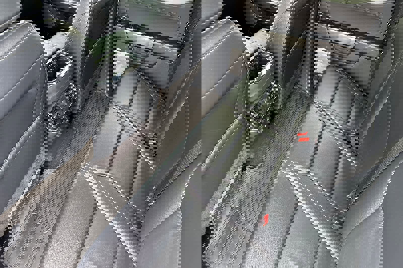 Certified 2022 Ford F150 XLT w/ Equipment Group 302A High image 4